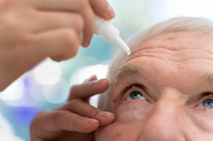 Dry Eyes after Cataract Surgery